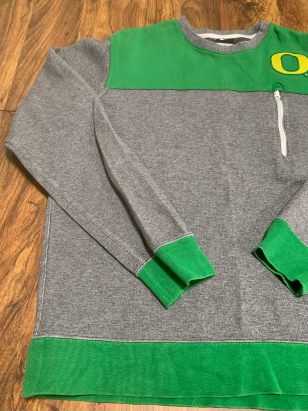 Nike Gray Crewneck Sweatshirt with Green Accents - Picture 4 of 13